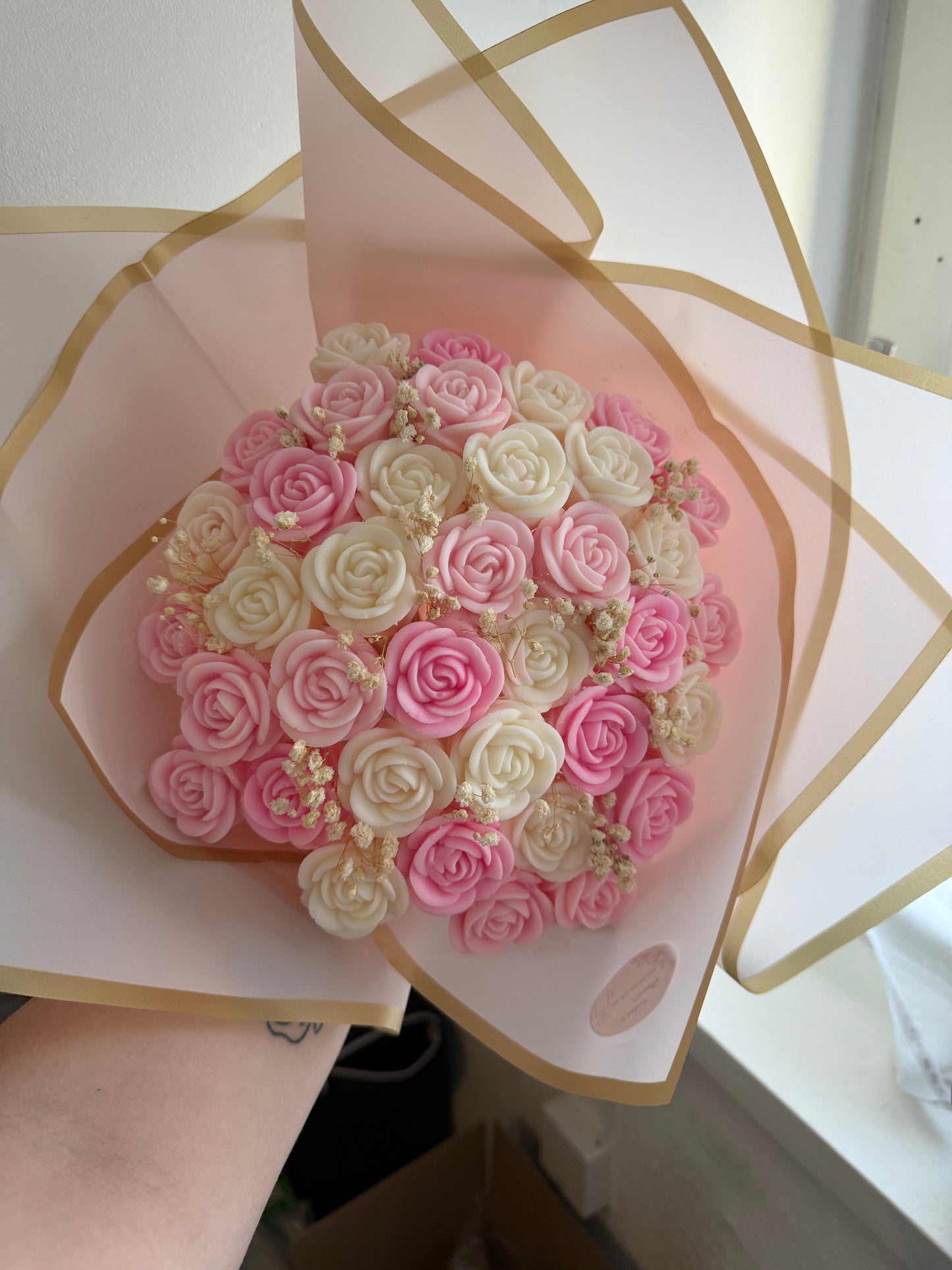 Bouquet de rose rose et blanc