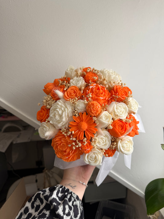 Bouquet orange et blanc