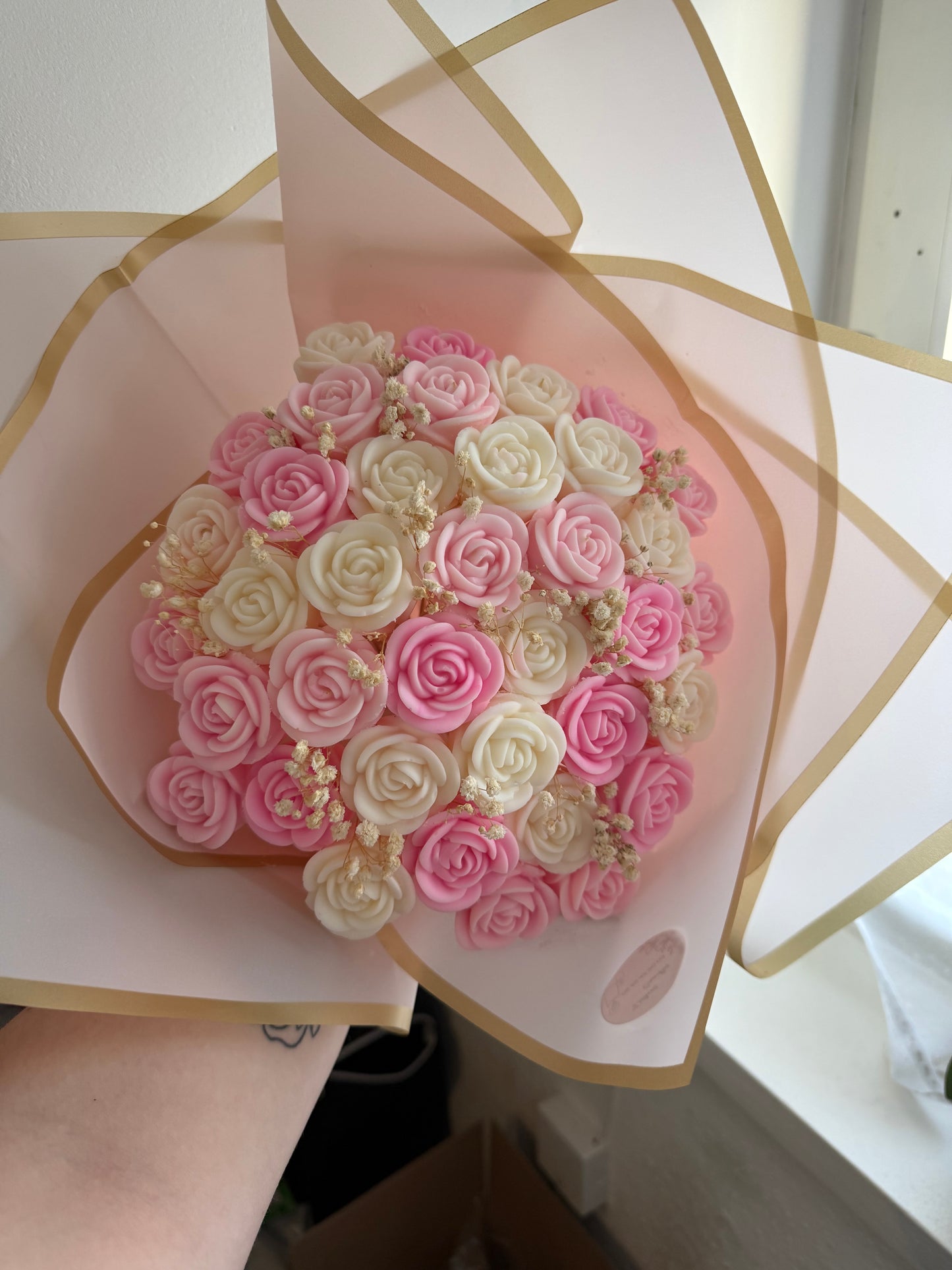 Bouquet de rose rose et blanc